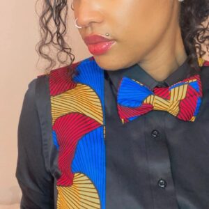 Chemise avec cravate papillon